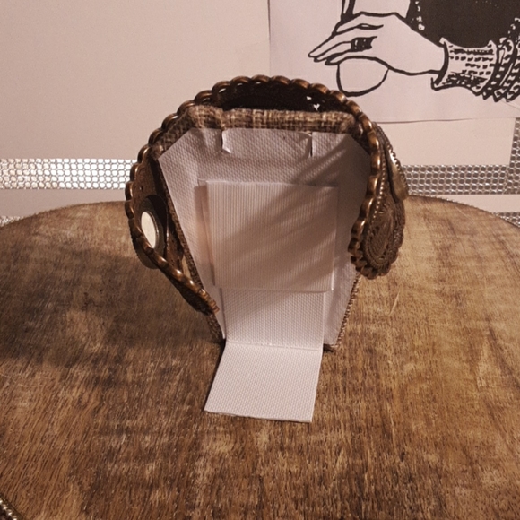 Laila Rowe cuff bracelet - Picture 3 of 3